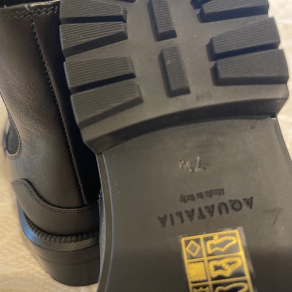 NWB Aquatalia Black Bootie (Leila) size 7.5 - Picture 6 of 14